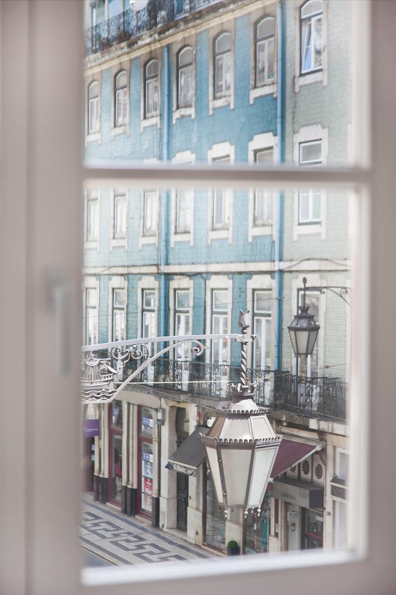 Grape Harbor Prata Lisbon
